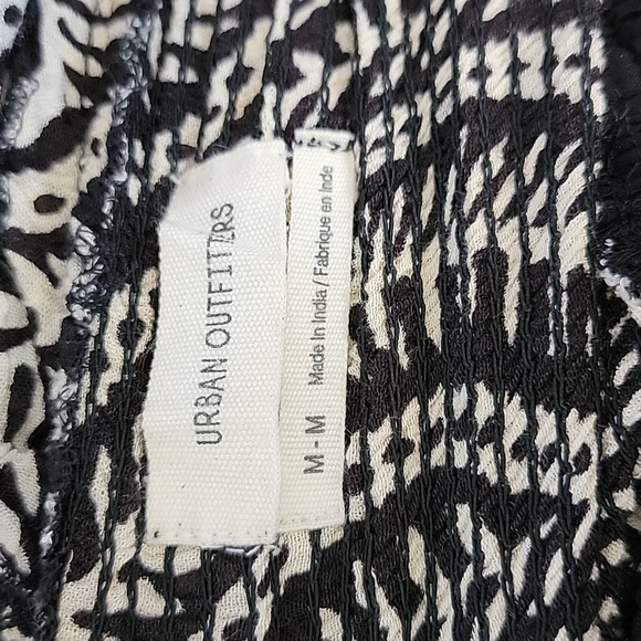 URBAN OUTFITTERS CROP WIDE LEG JUMPSUIT/  M. - Picture 3 of 10